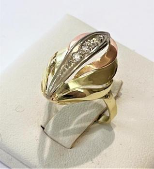 Dmsk zlat prsten ze 14 kartovho zlata